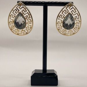 Elegant Gold Tone Earrings